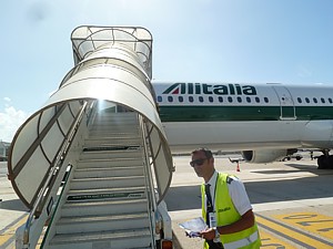 Alitalia priority boarding