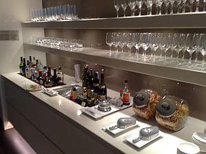 Bangkok British Airways Lounge Nov 2007