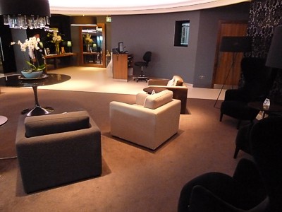 London LHR Heathrow - bmi Great British lounge June 2011