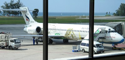 Bangkok Airways Boeing 717 in Siem Reap Airways decals at Phuket PKT Oct 2004