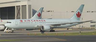 Air Canada 767 at Toronto, bound for London LHR June 2007