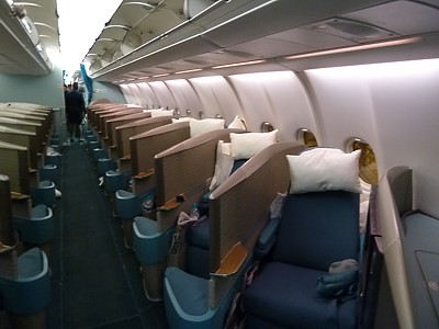 cathay pacific business class. Cathay Pacific Airbus A330