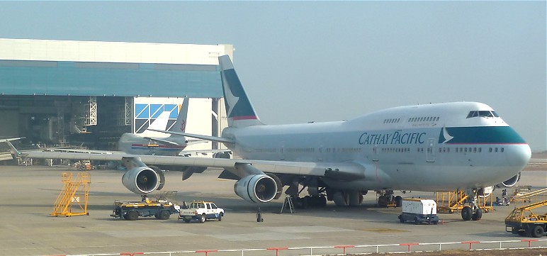 Cathay Pacific 747-400 at Hong Kong Jan 2011