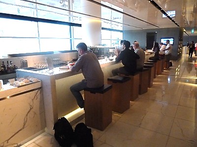 Cathay Pacific Hong Kong The Cabin lounge June 2011
