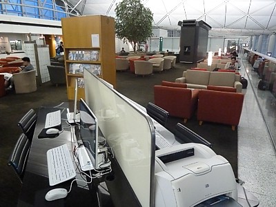 Cathay Pacific Hong Kong G16 lounge June 2011