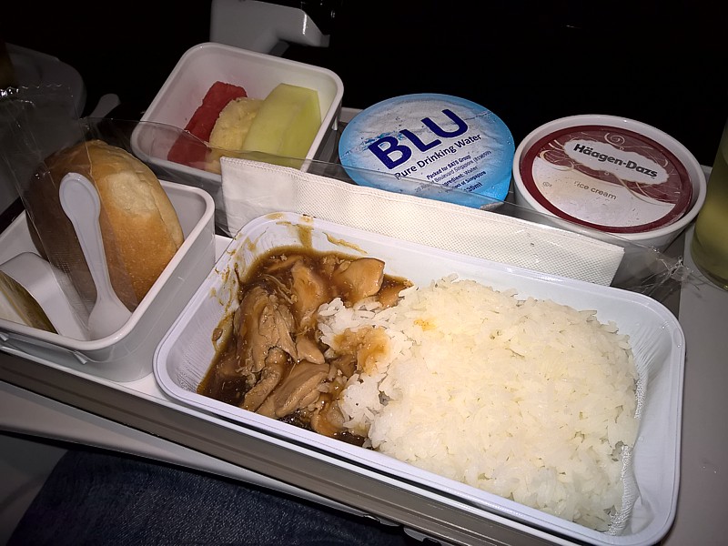 Cathay Pacific Economy inflight meal SIN-HKG Dec 2017