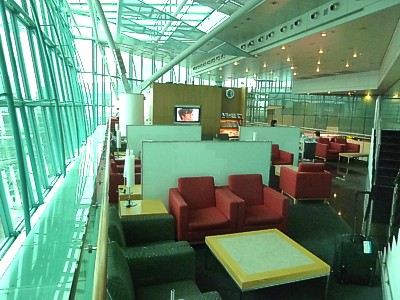 Singapore Skyview Lounge Cathay Pacific Singapore lounge Nov 2011