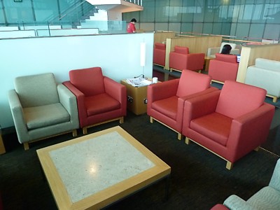 Singapore Skyview Lounge Cathay Pacific Singapore lounge Nov 2011