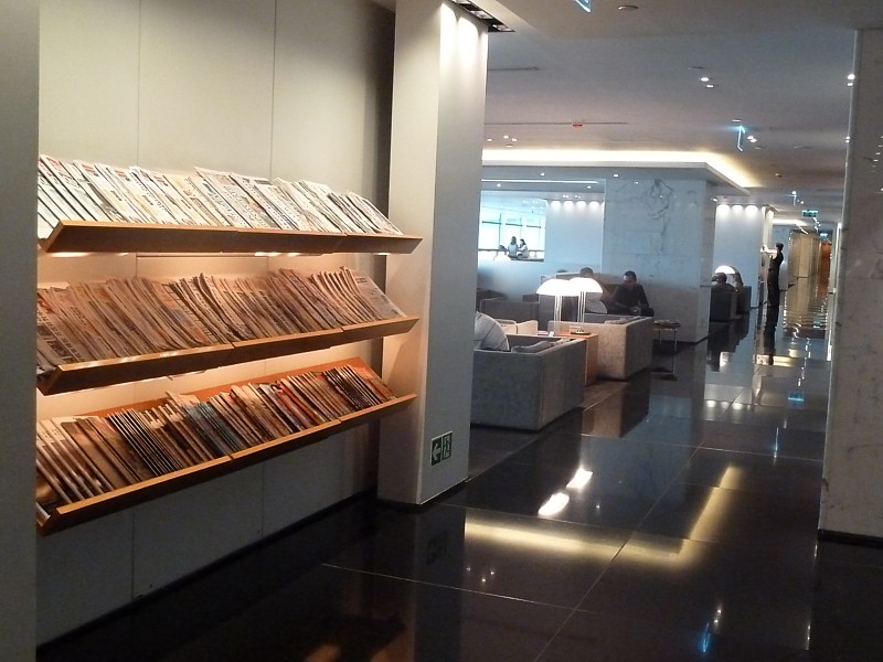 Cathay Pacific Hong Kong The Pier Business lounge June 2011