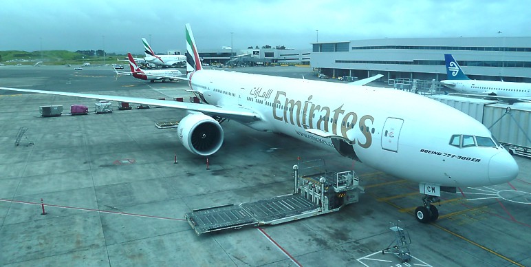 Emirates Boeing 777-300ER at Auckland Jan 2004
