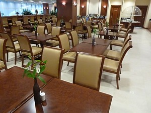 Emirates Lounge Dec 2011