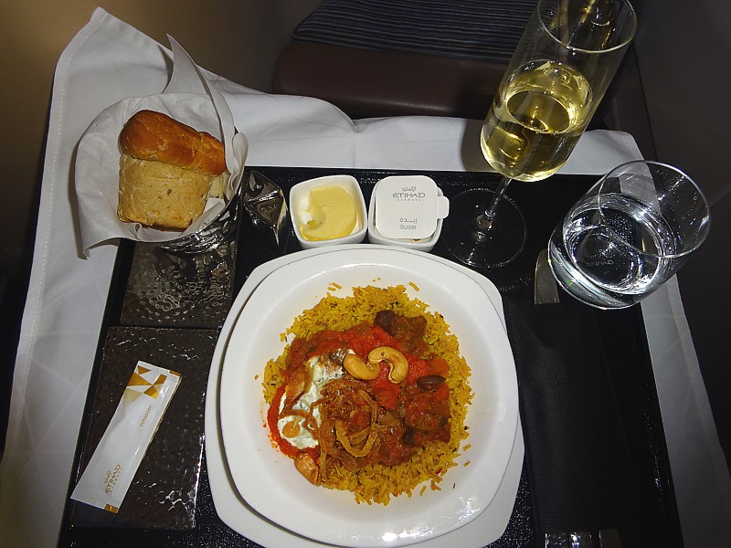 Etihad Airways inflight meals AUH AMS - Mar 2016