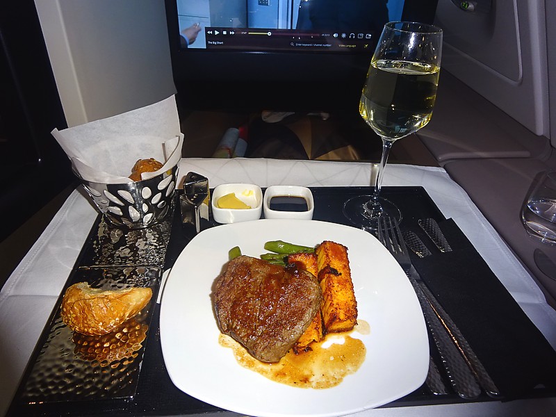 Etihad Airways inflight meals SYD AUH - Mar 2016