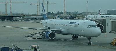 Finnair A320 at CDG