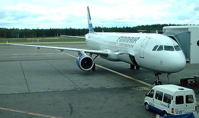 Finnair A321 at CDG