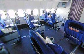 Finnair MD11 cabin