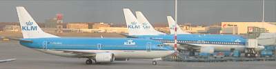 KLM 737 at Amsterdam March 2005