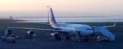 Air Lan Chile A340 Oct 2009