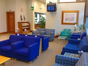 Frankfurt LAN Airlines business class lounge - BA Lounge