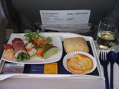 Lufthansa Dinner CGN-LHR Fed 2005