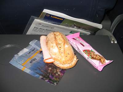 Lufthansa Food DUS-LHR Dec 2006