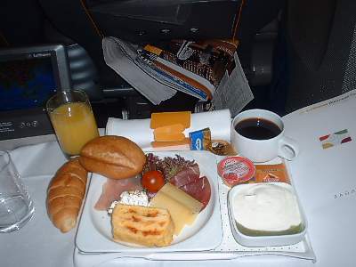 Lufthansa Dinner FRA-BKK Sept 2003