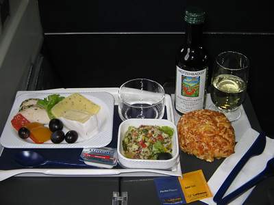 Lufthansa Lunch LHR-DUS Dec 2004