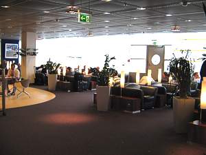Hamburg HAM Senator lounge July 2005
