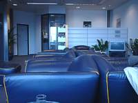 London LHR Senator lounge Sept 2004