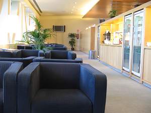 Spanair Business Lounge in Madrid April 2005