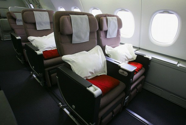 Qantas Premium Economy seats