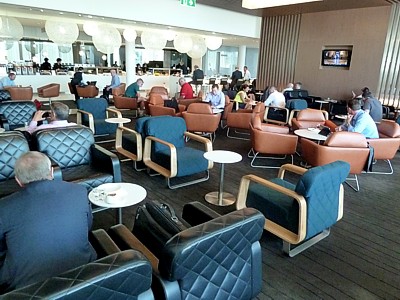 Canberra-Qantas-Business-Class-Lounge