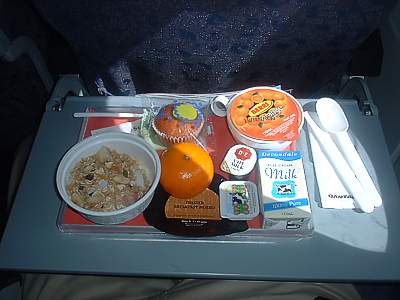 BNE-MKY-Breakfast Oct 2003