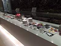 Singapore Qantas Club lounge Jan 2008
