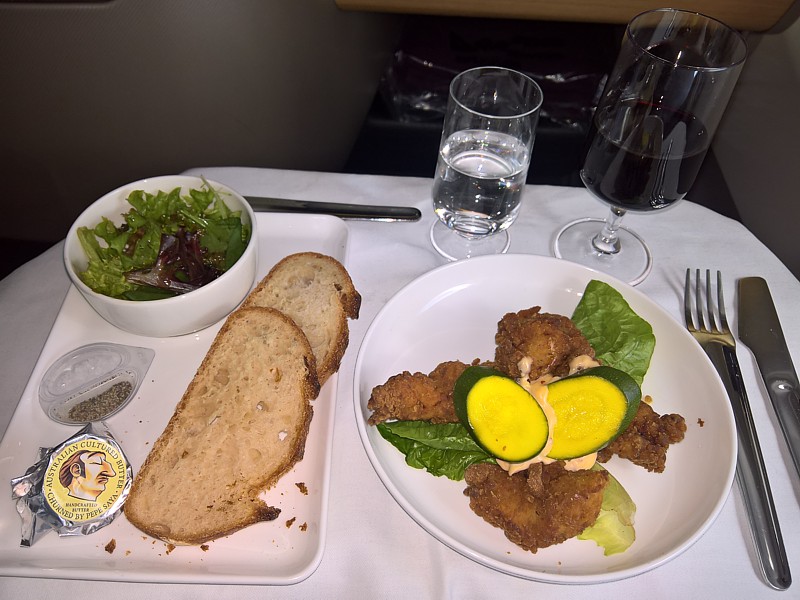 Qantas Inflight Meal Business Class BNE HKG June 17