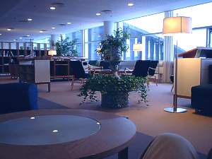 Copenhagen Business lounge Oct 2003