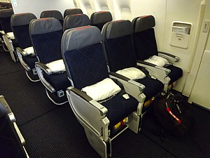 American Airlines 773 Seating Chart