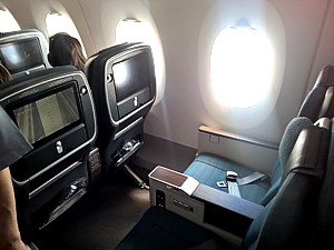 Cathay Pacific A350 Premium Economy 32K