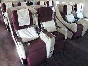 Qatar Airbus A330 Business Class 3F