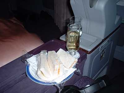 SIN-LHR-Snack
