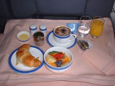 SYD-SIN-Breakfast Oct 2003