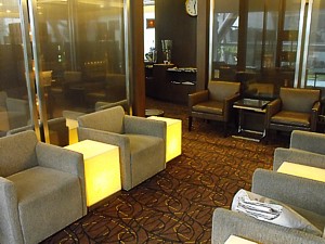 Singapore Airlines Bangkok Silver Kris Business Class Lounge July 2010