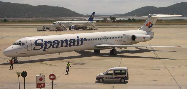 Ibiza Spanair MD-82 Aug 2006