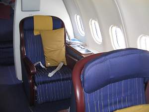 Thai Airways A340 First Seats Nov 2007