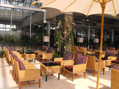 Thai Airways Bangkok Domestic Royal Silk Lounge Concourse A July 2010
