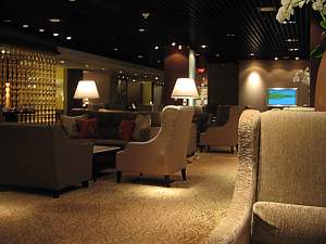 Bangkok First lounge Nov 2007