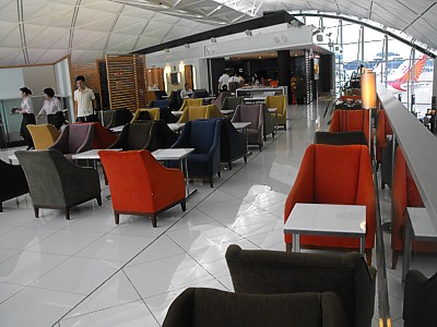 Thai Airways Hong Kong Royal Silk Business Class lounge July 2010