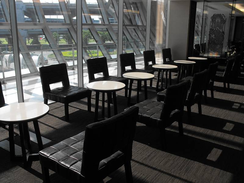 Bangkok Thai Airways Domestic Business Class Lounge