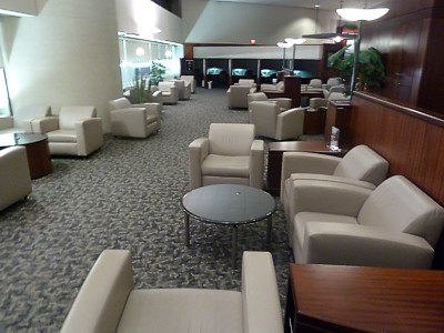 United Club Newark Business Class Lounge Jun 2011