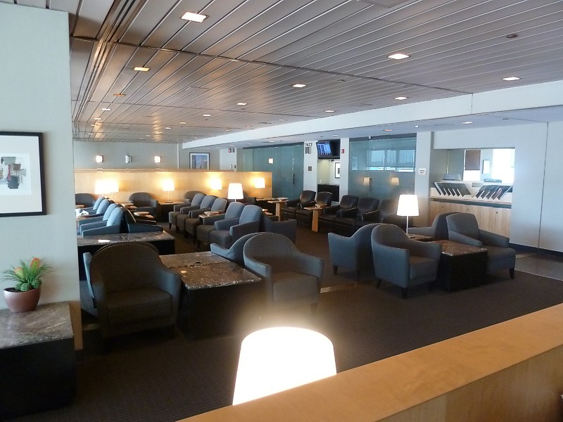 United Airlines LaGuardia Terminal C UnitedClub Business Class Lounge. Click here for next image.